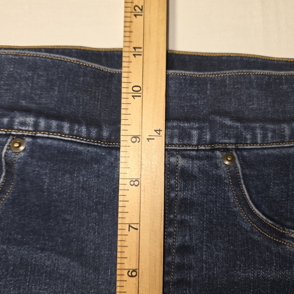 Spanx Flare Jeans Dark Wash High Rise Pull On Raw Hem Stretch Denim Women XS - Picture 6 of 10